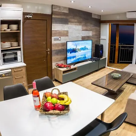 Panorama Edge * Peyia